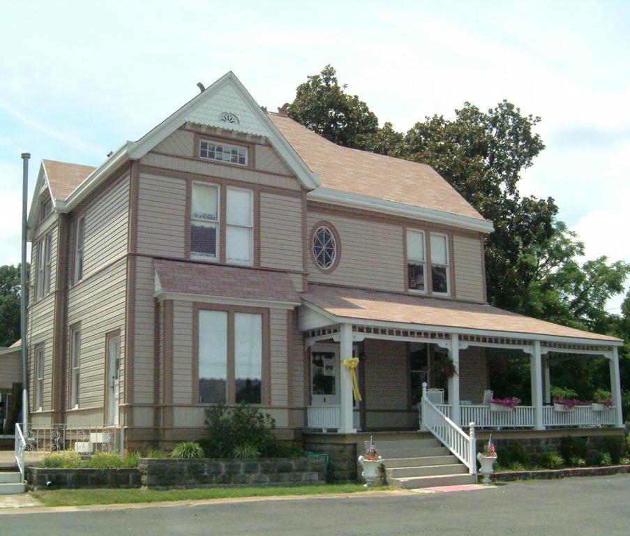 Century 21 Clarksville AR 72830 4797544040 Property Management